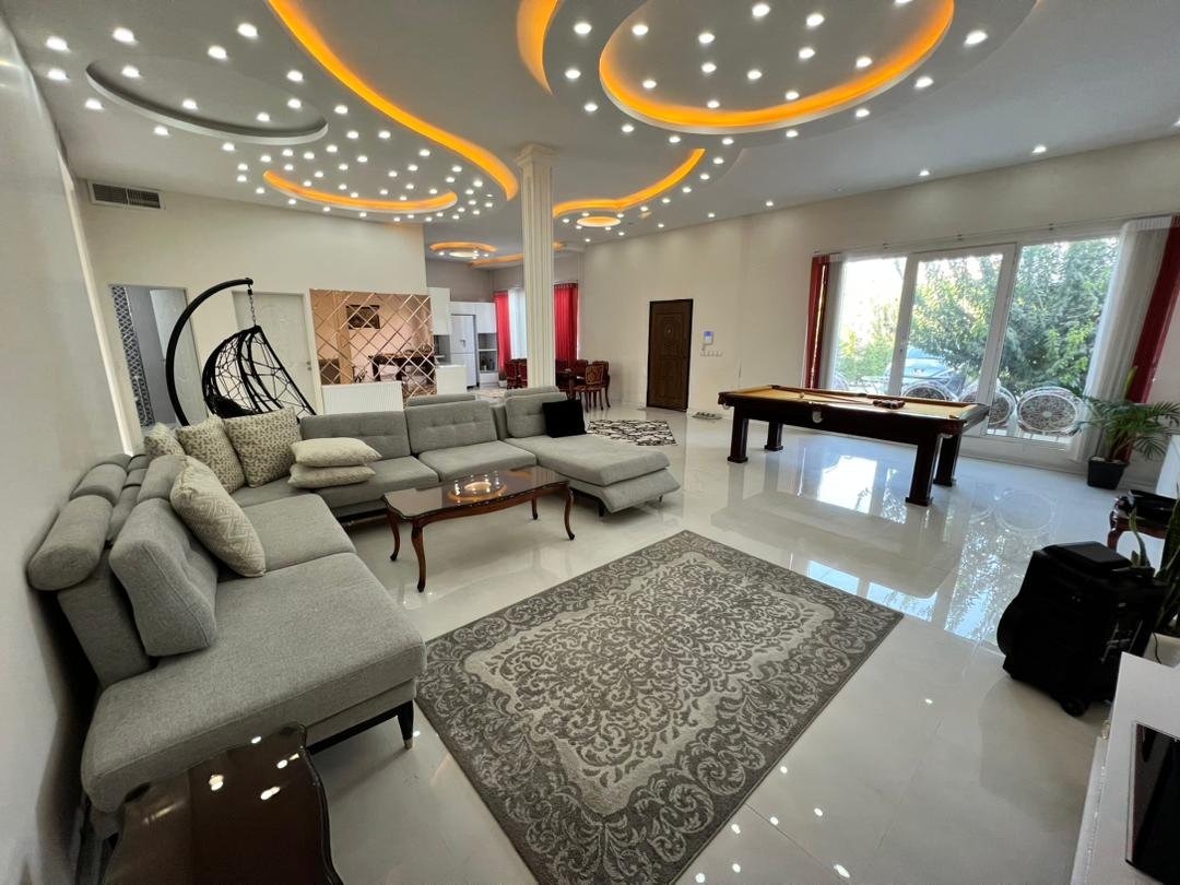 سه خوابه استخردار آبگرم سبا