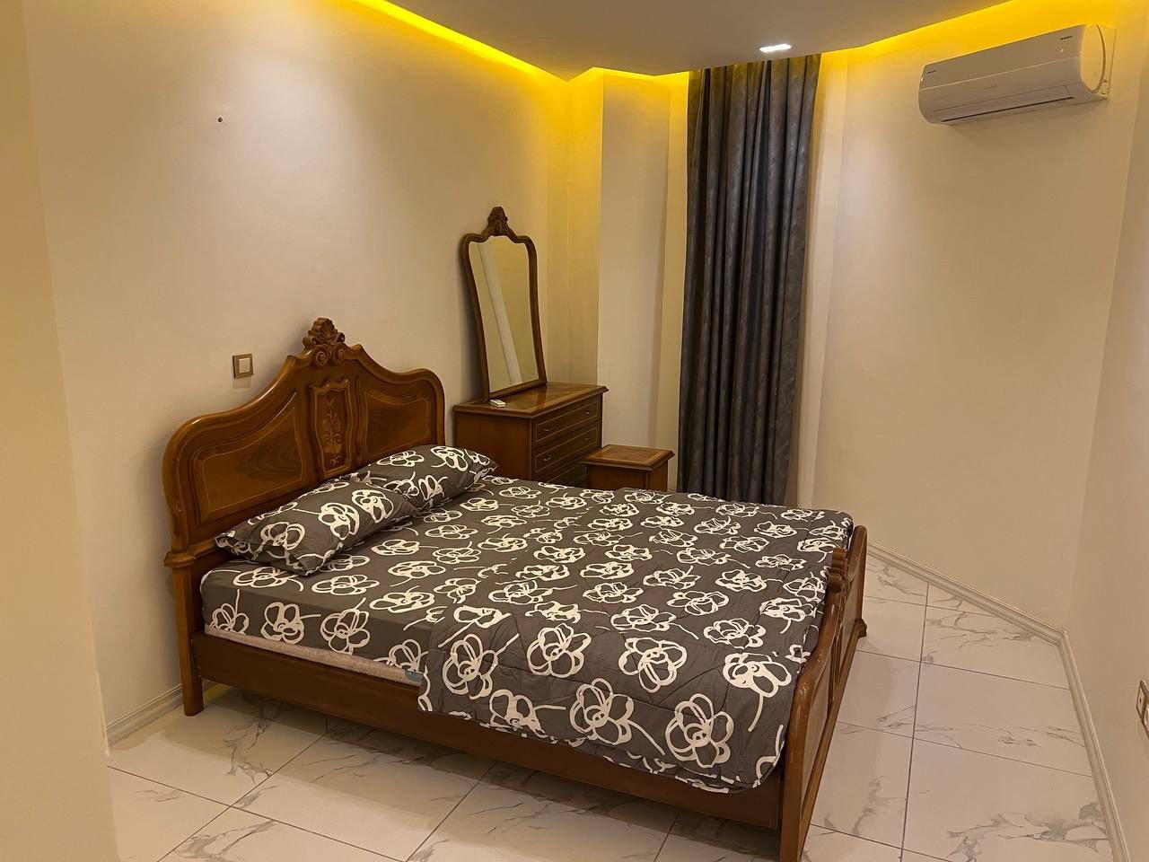 یک خوابه ستاره - واحد 6