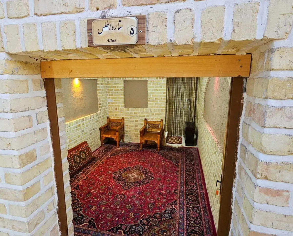 اقامتگاه سنتی فیروزی - واحد ستاره اطلس ۵ -   