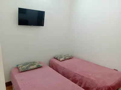 بومگردی یزدان - واحد 9