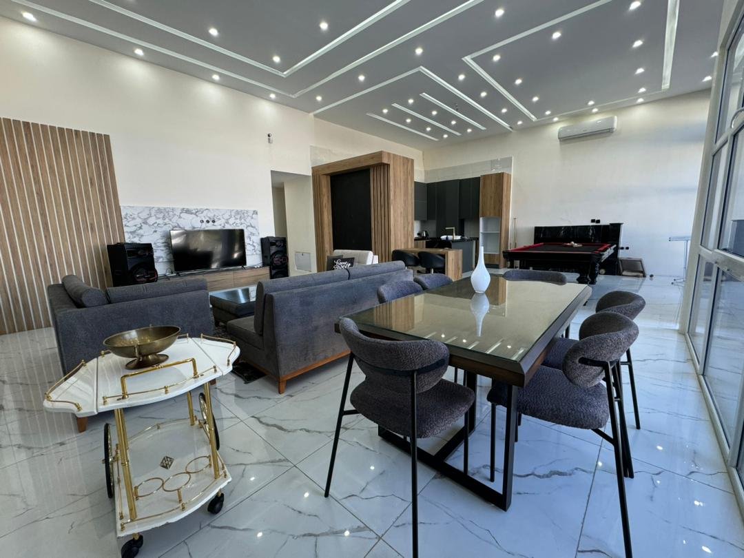 سه خوابه استخردار آبگرم رویال وینگس