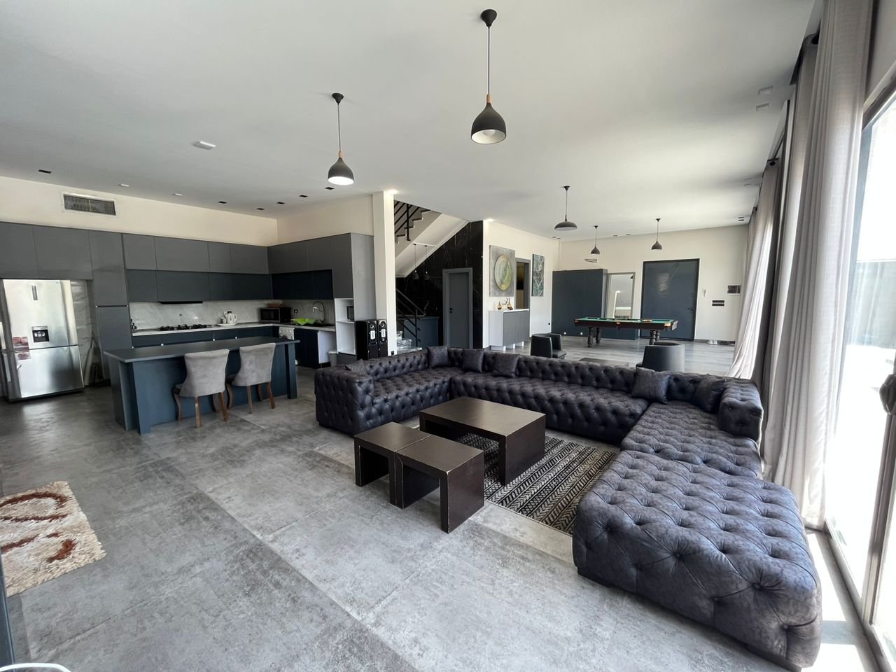 چهارخوابه استخردار چهارفصل منصوری