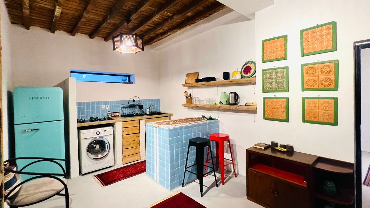 ویلا دوخوابه ساحلی هور -   