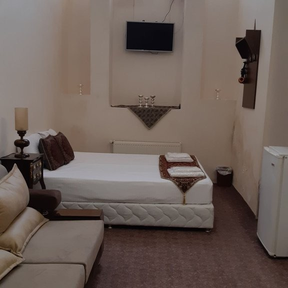 سرای ریحان - واحد ۱۰۴