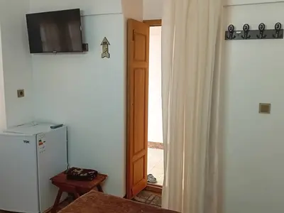 بومگردی یزدان - واحد ۵