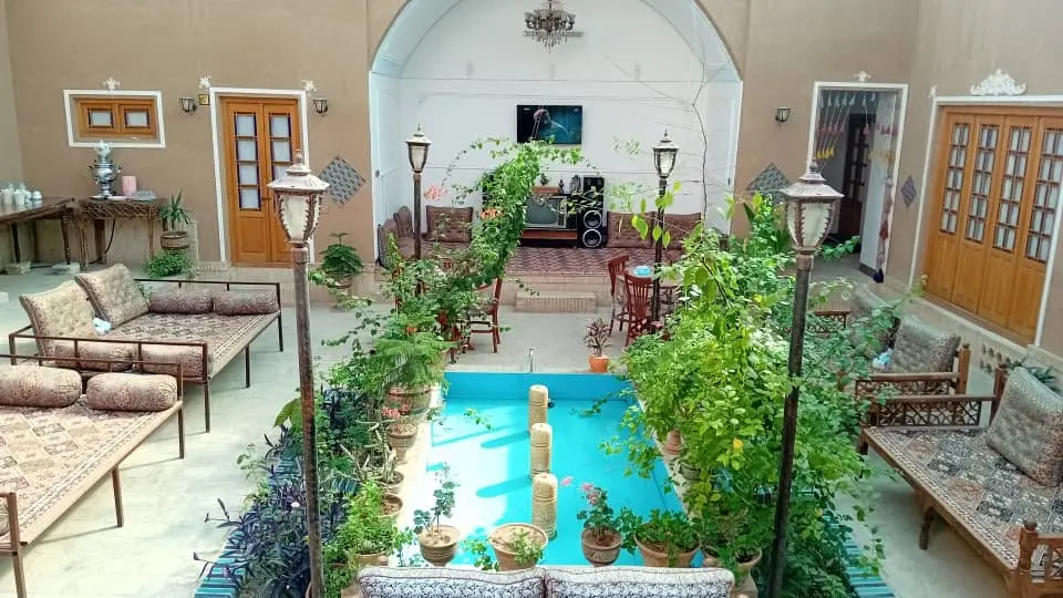 بوم گردی یزدان - واحد ۳ -   