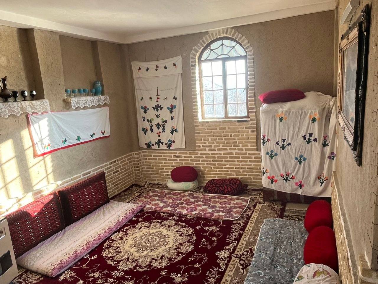 بومگردی اسپاخو - واحد سپیدار