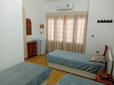 بومگردی یزدان - واحد ۶