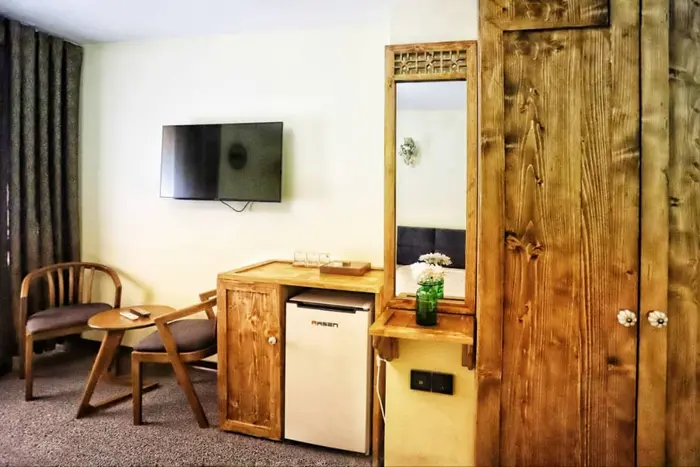 اقامتگاه سنتی خانه یار - واحد سه تخته فرهاد -   