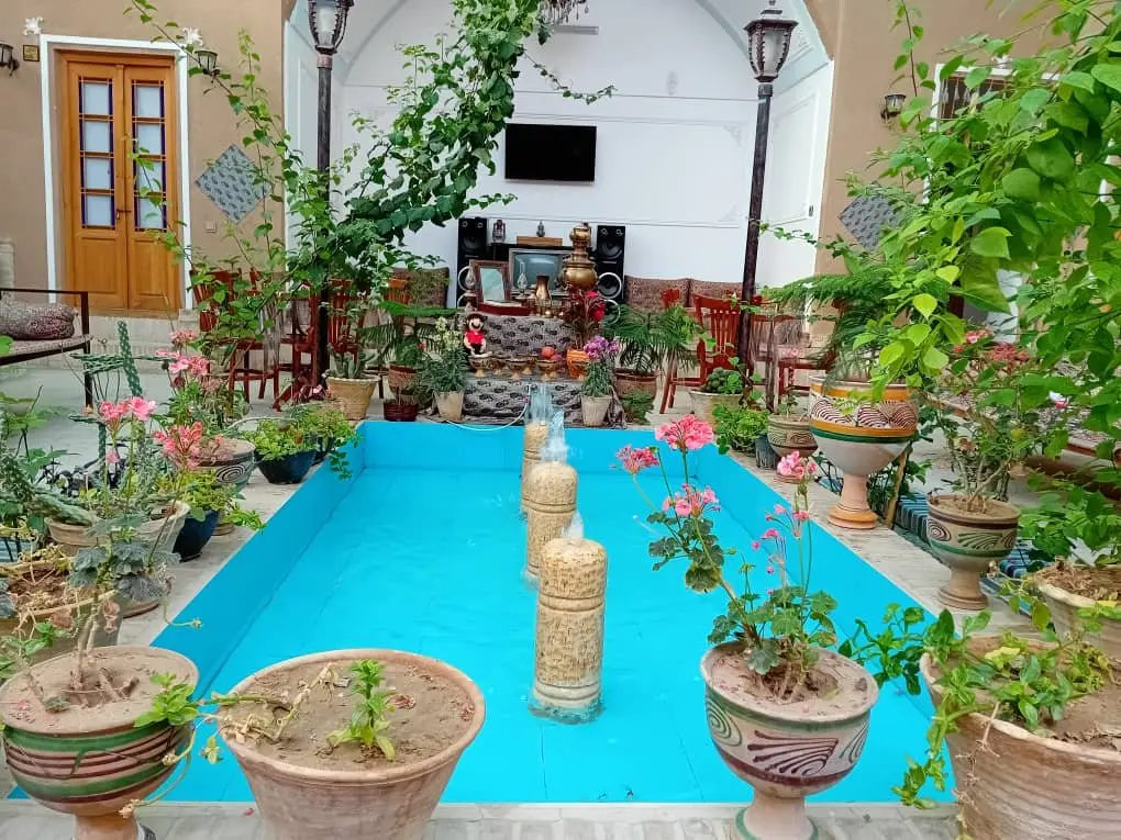 بوم گردی یزدان - واحد ۴ -   