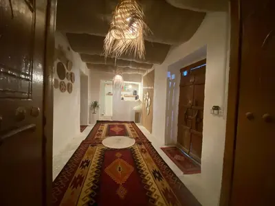 بومگردی عمارت سریر - واحد 2