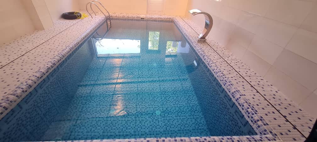 ویلا یک خوابه استخردار آبگرم اقاقیا 2 -   