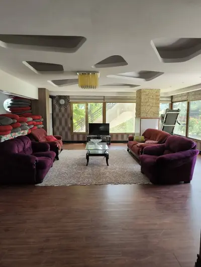 ویلا پنج خوابه استخردار عمارت پرواز