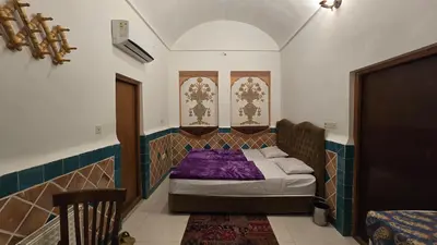 اقامتگاه سنتی علی بابا - واحد 8