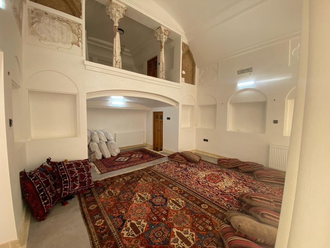 بومگردی خانه گازرگاه - واحد پنج دری