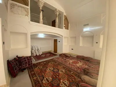 بومگردی خانه گازرگاه - واحد پنج دری