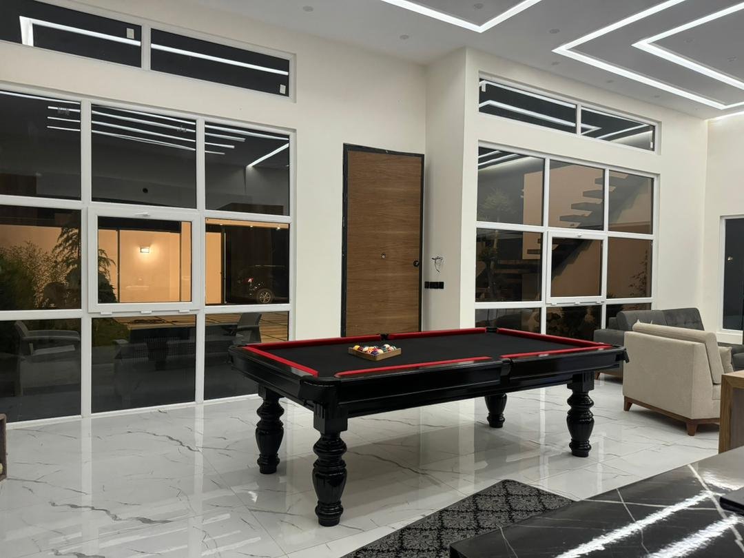 سه خوابه استخردار آبگرم رویال وینگس