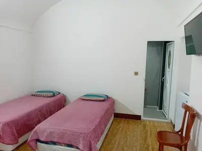 بومگردی یزدان - واحد ۳