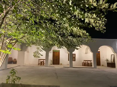 بومگردی عمارت سریر - واحد 4