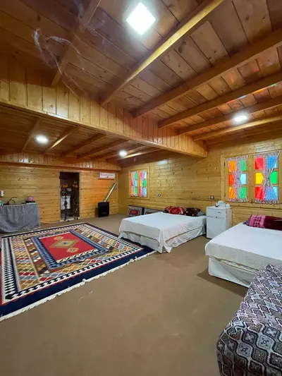 کلبه فلت پای کوه دران ۲