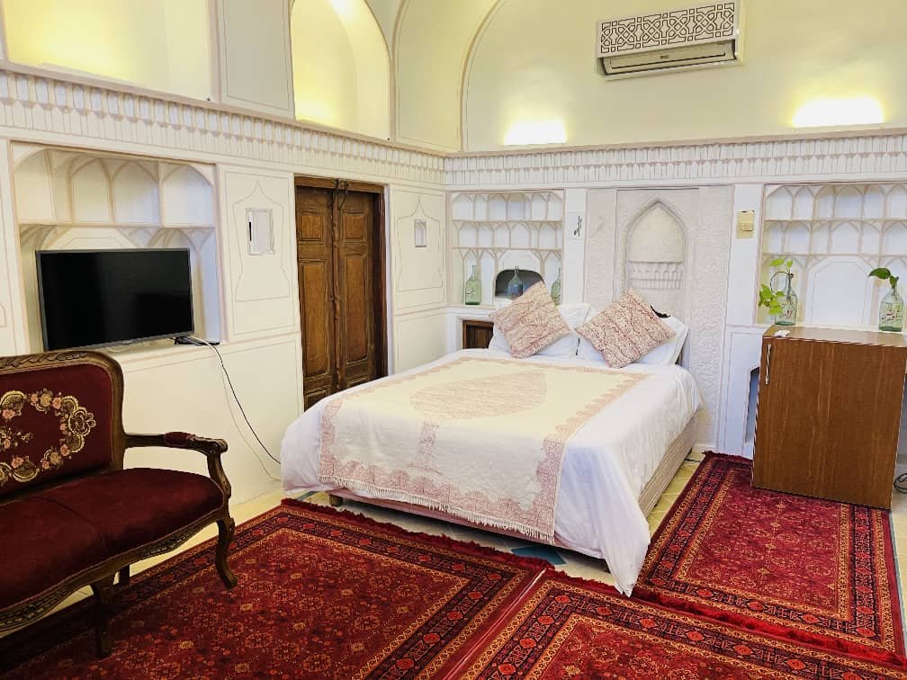 خانه بهشتیان - واحد نسترن