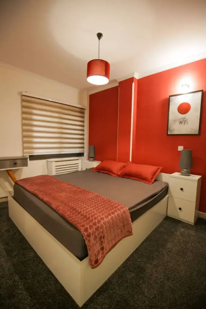 آپارتمان دوخوابه دل آرا واحد 5 میرزای شیرازی -   