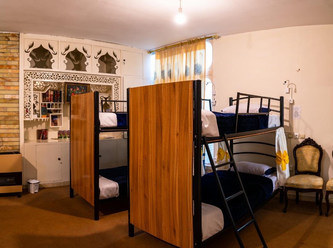 پاوا فامیلی - واحد آقایان