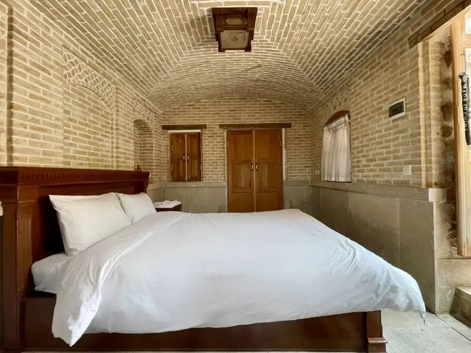 اقامتگاه سنتی سینا - واحد دوتخته 4 -   