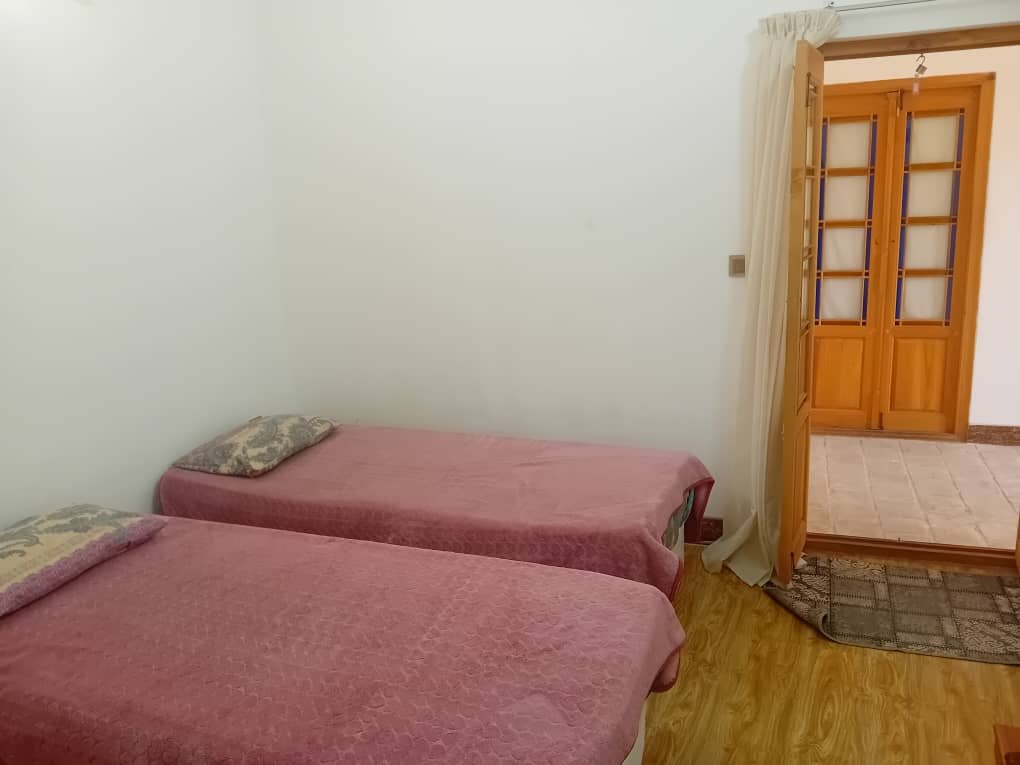 یزدان - واحد ۸