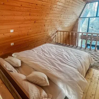 کلبه دوخوابه دهکده سکوریا - واحد 1