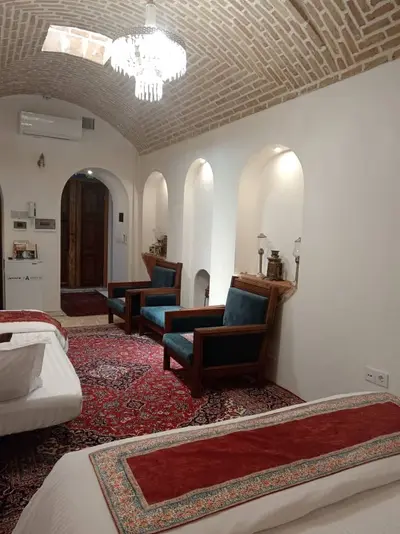 اقامتگاه سنتی نبوی - واحد عقیق 3