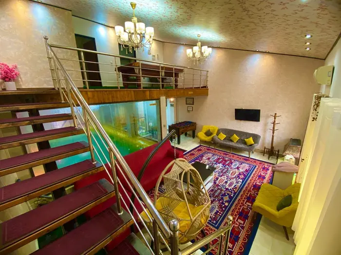 ویلا دوخوابه استخردار زرد -   