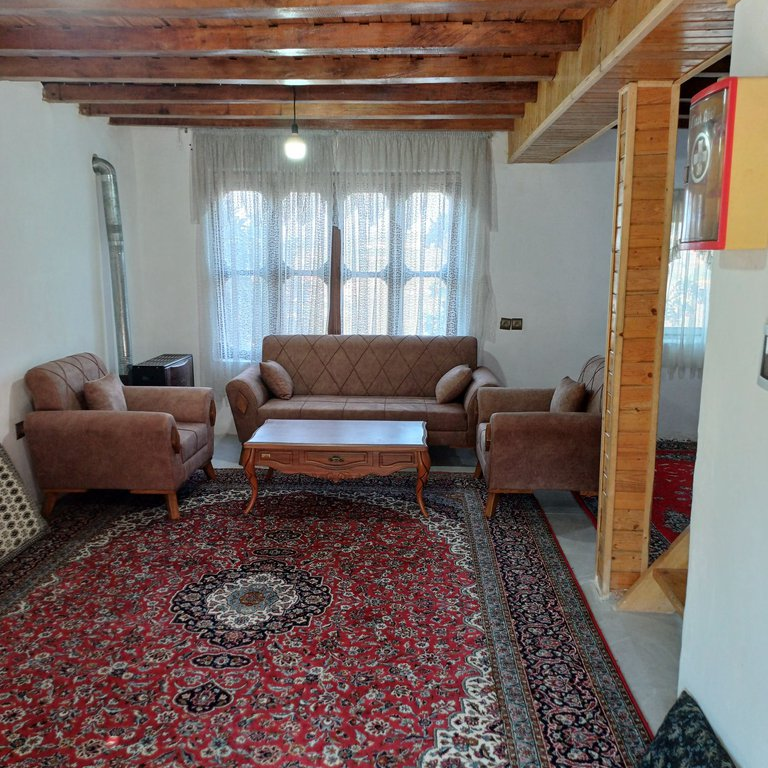 دوخوابه چوبی امیر