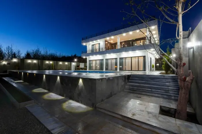 ویلا چهارخوابه استخردار چهارفصل منصوری -    