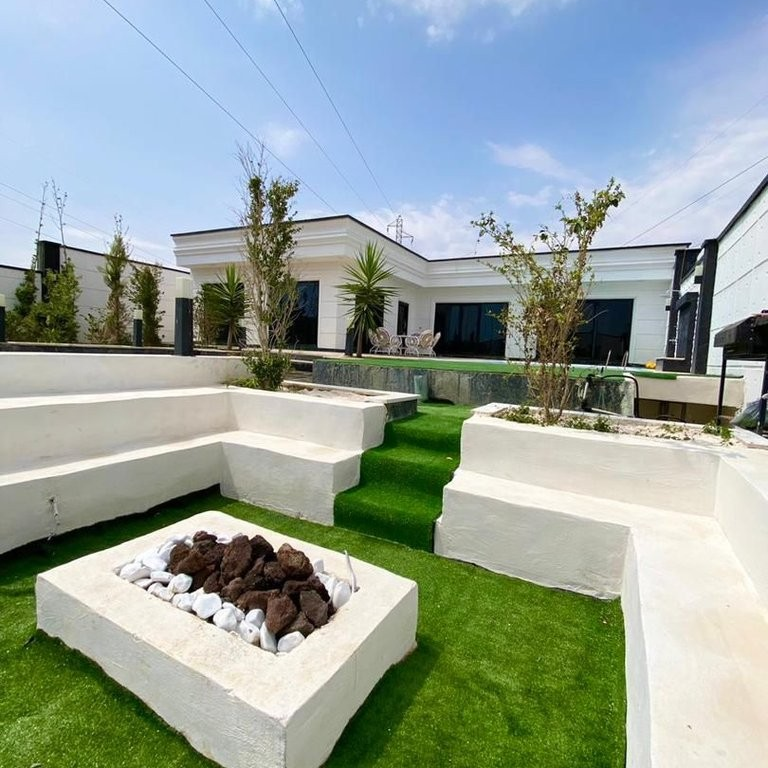 سه خوابه استخردار آبگرم ویالون