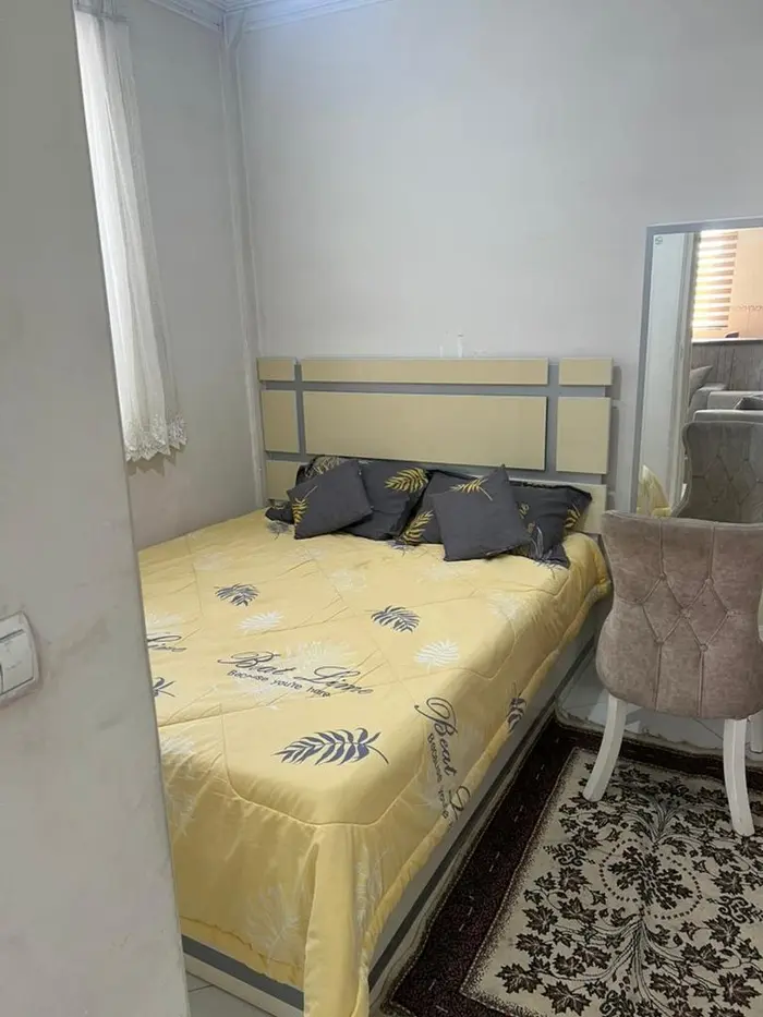 آپارتمان دوخوابه منفرد هفده شهریور -    