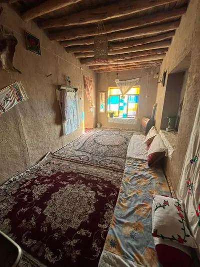 بومگردی اسپاخو - واحد بالاخانه