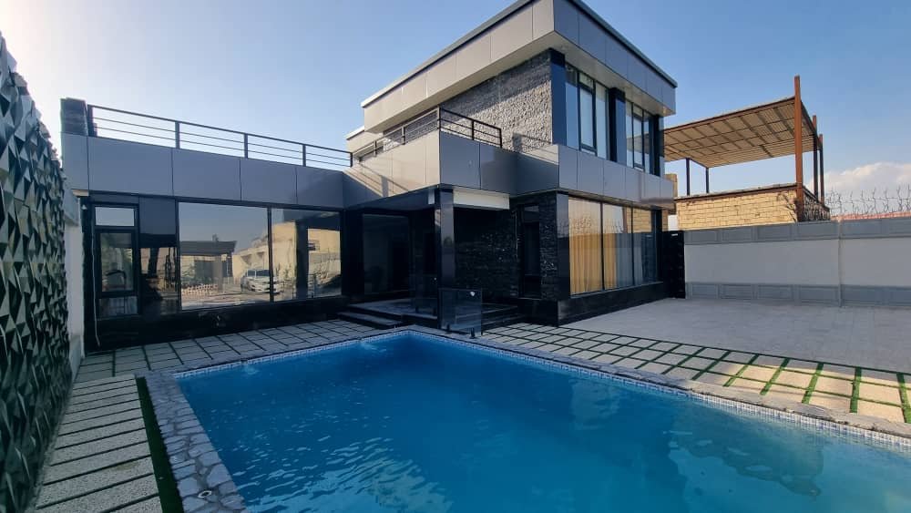 سه خوابه استخردار آبگرم بلک