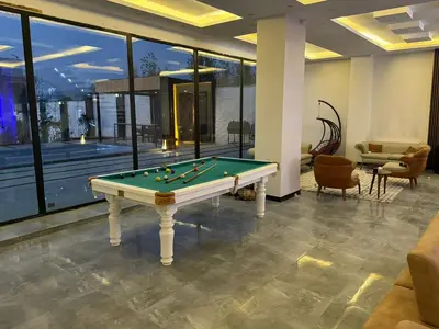 ویلا سه خوابه تریپلکس استخردار آبگرم رویال