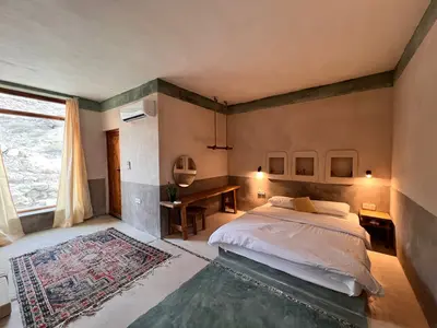 بومگردی سه خوابه استخردار نی وا