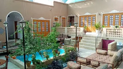 بومگردی یزدان - واحد ۳