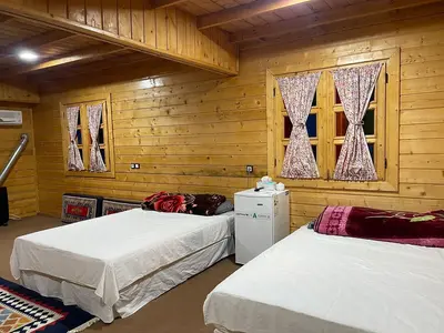 کلبه فلت پای کوه دران ۱