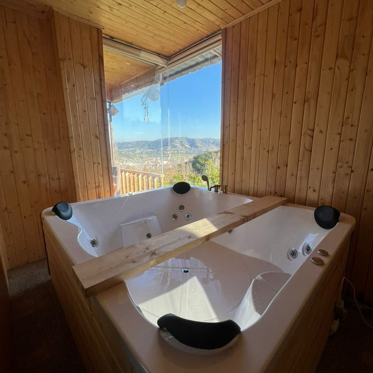 یک خوابه جکوزی دار پارسا