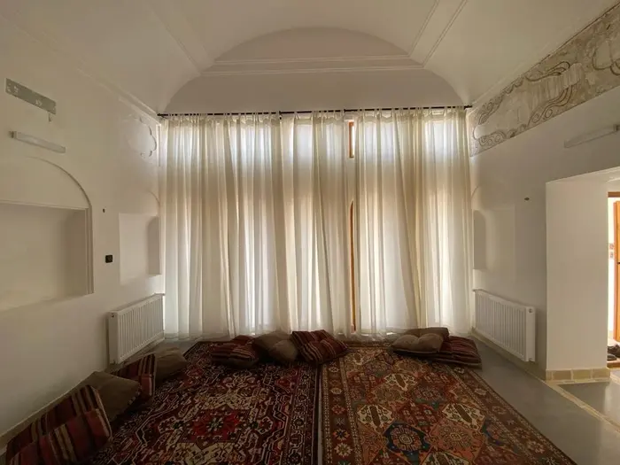 بوم گردی خانه گازرگاه - واحد چلیپا -    