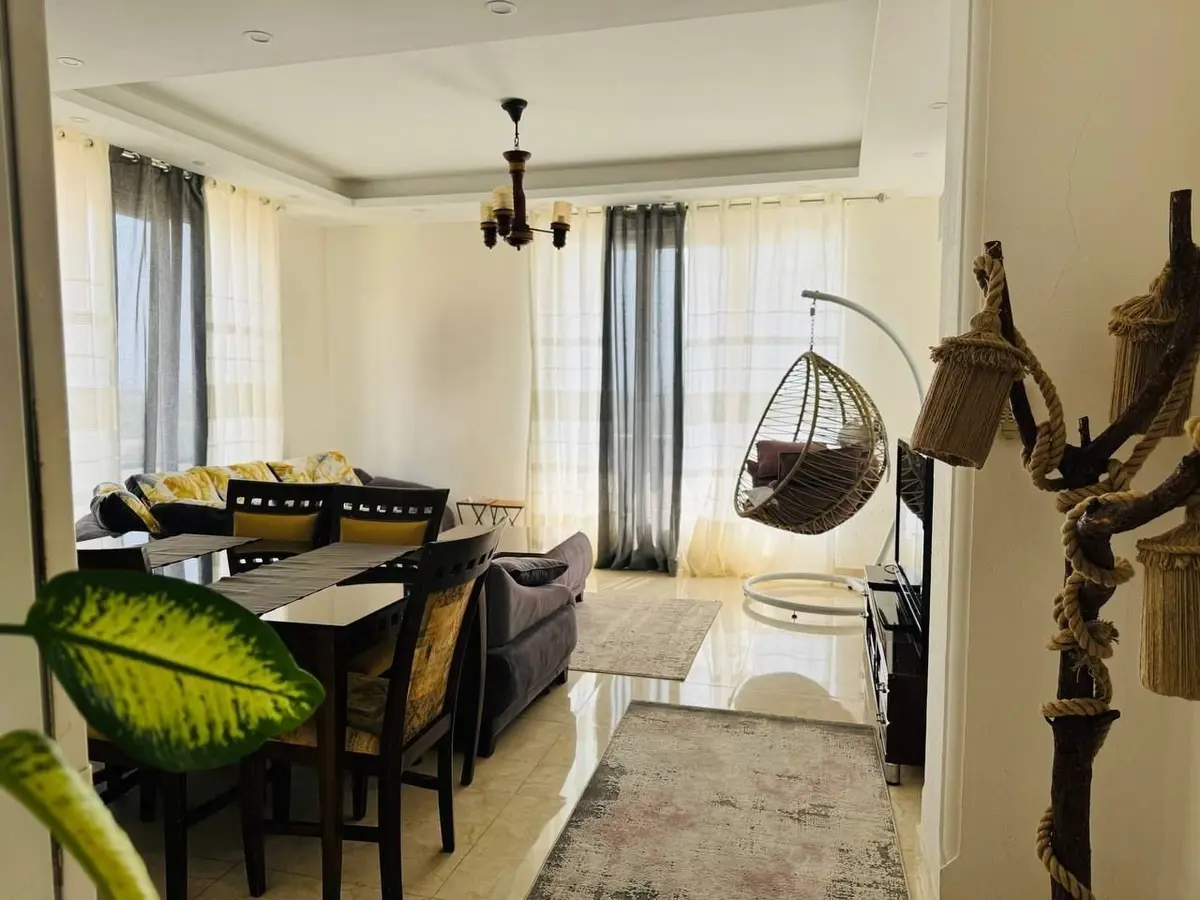 آپارتمان دوخوابه پاسارگاد -