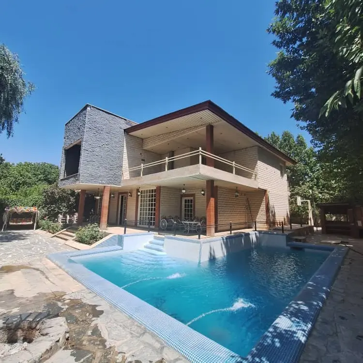 ویلا چهارخوابه استخردار آبگرم ونوس -