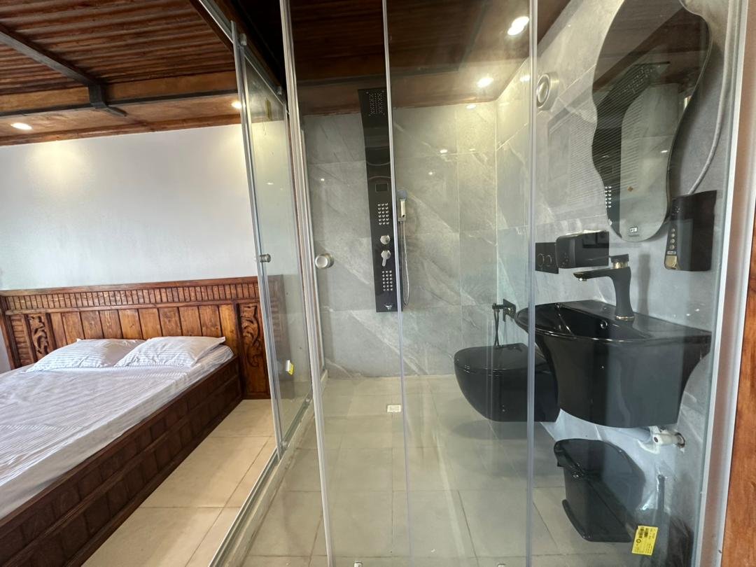 میرزا - واحد 5 پریمیوم