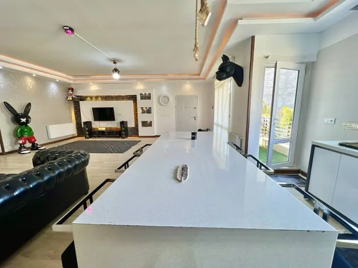 ویلا چهارخوابه استخردار آبگرم ونوس 1 -   