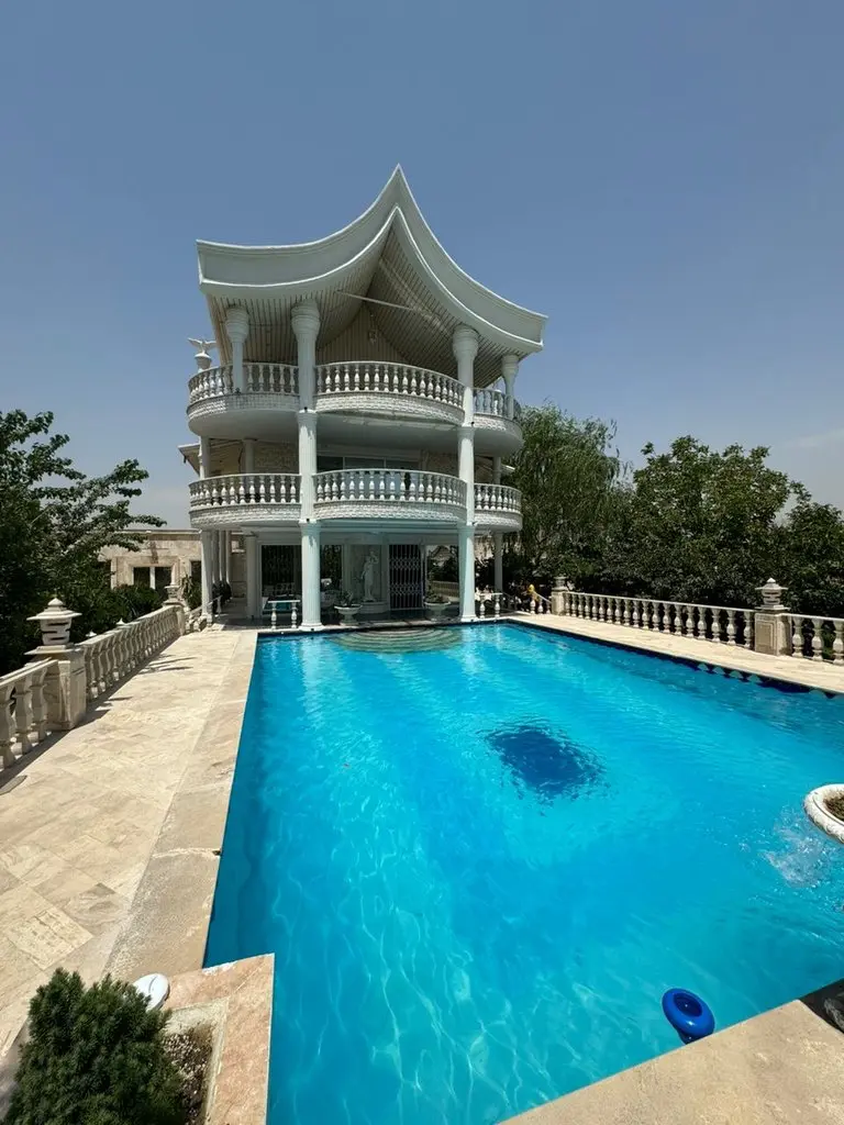 ویلا چهارخوابه استخردار طاها -   
