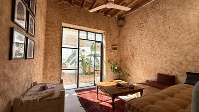 ویلا دوخوابه ساحلی هور